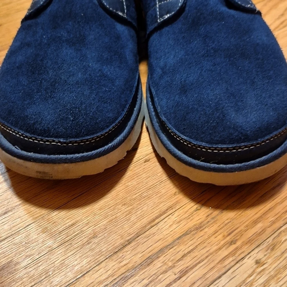 UGG Men's Sz. 12 Neumel Unlined Leather Chukka Boot In Dark Blue